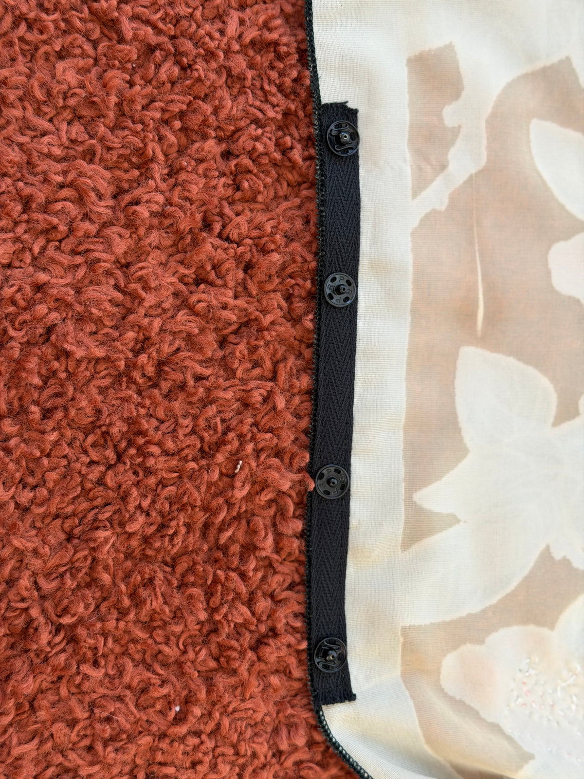 The velvet Bloom (S)